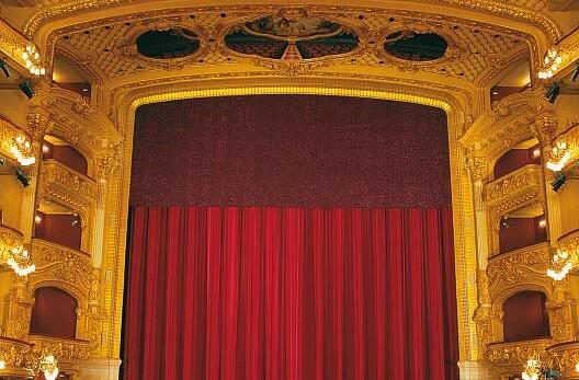 LTB er i dag eksklusiv importør av  kvalitetsprodukter fra en rekke produsenter, samt forhandler av supplerende produkter. Totalt sett er vi meget godt  rustet til å kunne møte ditt behov, fra små aktive og passive anlegg til installasjon, monitorer til både små og store scener, og høyttalere, forsterkere, miksere, mikrofoner, mv til møterom, fellesarealer, DJ´s, utesteder, scener, teatre og kulturhus.